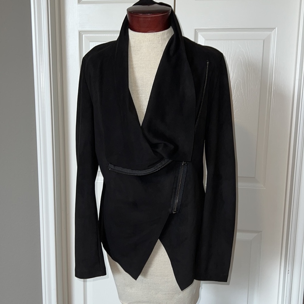 Vigoss black jacket